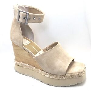 Dolce Vita Parle Ankle Strap Suede Light Tan Wedge Platform Sandals
